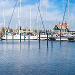 Botel Beautiful Houseboat In Marina Of *