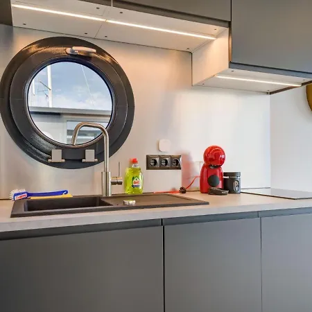 Beautiful Houseboat In Marina Of Volendam