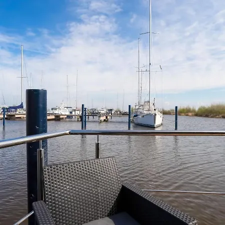 Beautiful Houseboat In Marina Of