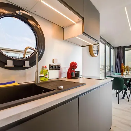 Beautiful Houseboat In Marina Of